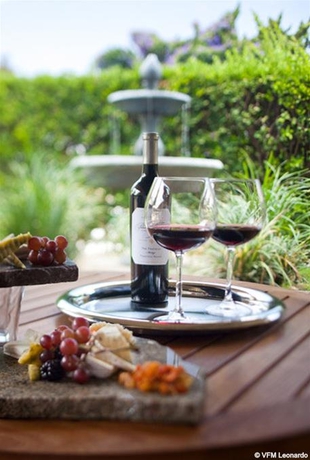 Imagen general del Hotel Temecula Creek Inn. Foto 11