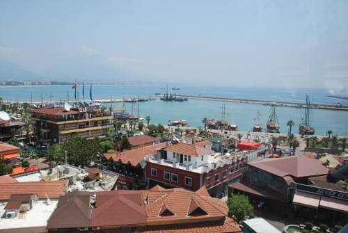 Imagen general del Hotel Temiz Hotel. Foto 9