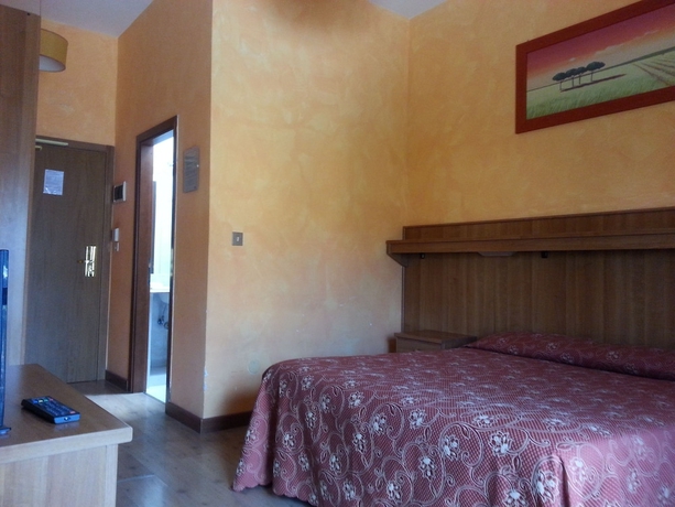 Imagen de la habitación del Hotel Tempio Di Apollo Rome. Foto 5