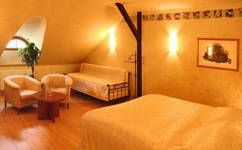 Imagen de la habitación del Hotel Templ. Foto 3