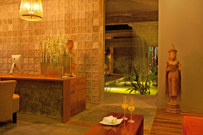 Imagen de los interiores del Hotel Templation. Foto 10