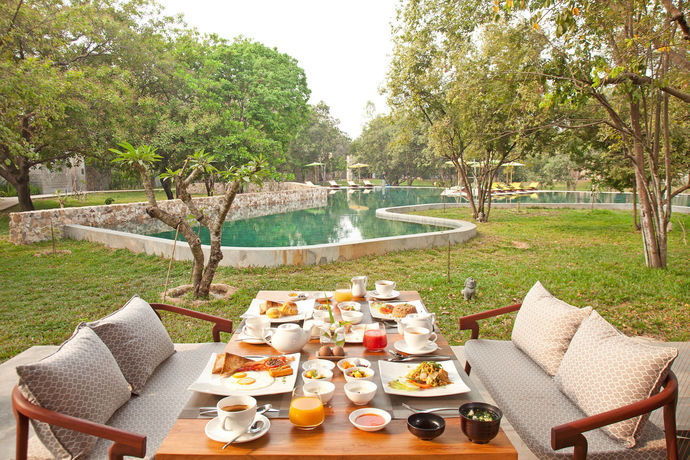 Imagen de los interiores del Hotel Templation. Foto 13