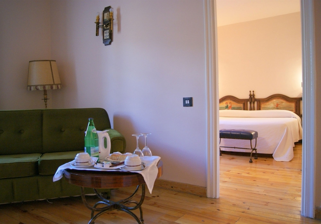 Imagen de la habitación del Hotel Temple Pradorrey. Foto 4