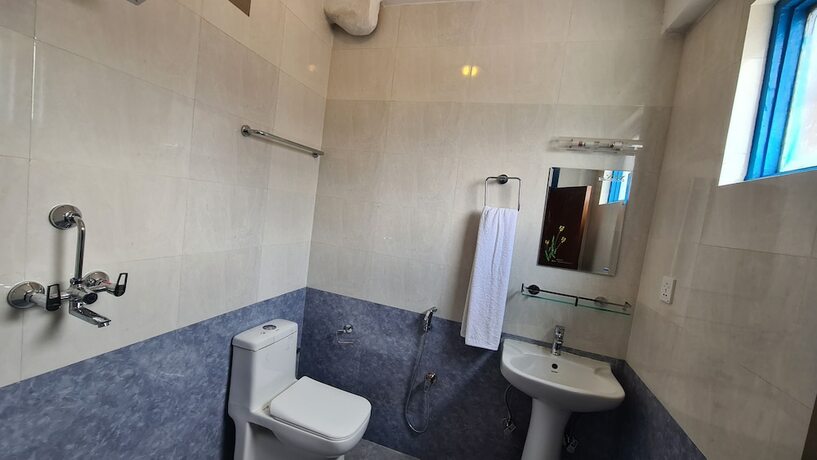 Imagen general del Hotel Temple Town Inn. Foto 2