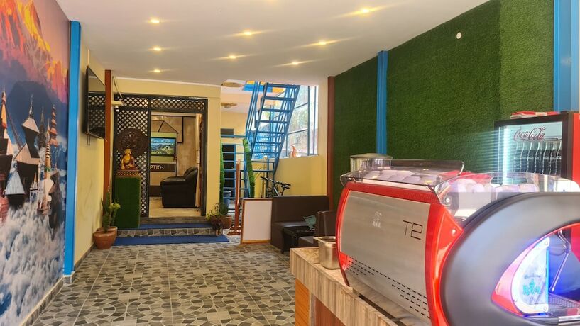 Imagen general del Hotel Temple Town Inn. Foto 4