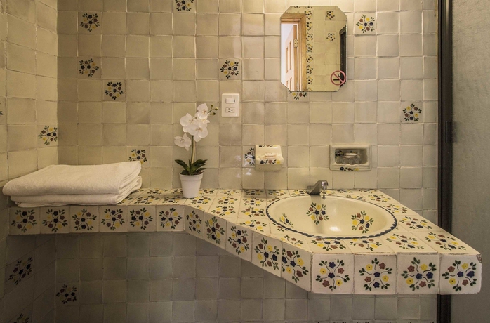 Imagen de la habitación del Hotel Templo Mayor. Foto 11