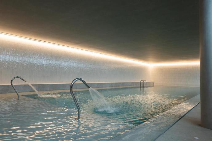 Imagen de la piscina del Hotel Templo & SPA. Foto 11