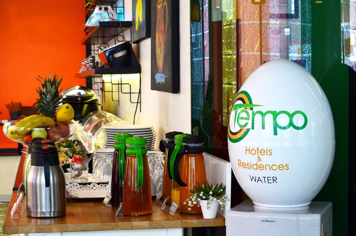 Imagen del bar/restaurante del Hotel Tempo 4levent Istanbul. Foto 2