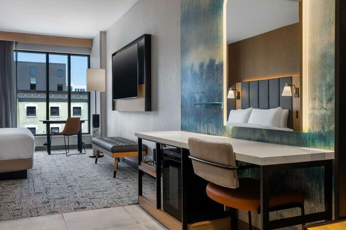 Imagen de la habitación del Hotel Tempo By Hilton Louisville Downtown Nulu. Foto 12