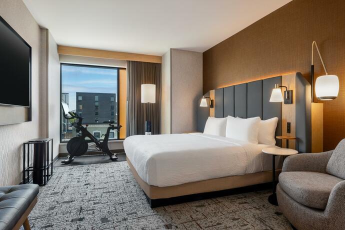 Imagen de la habitación del Hotel Tempo By Hilton Louisville Downtown Nulu. Foto 19