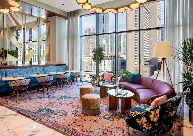 Imagen de los interiores del Hotel Tempo By Hilton Nashville Downtown. Foto 18