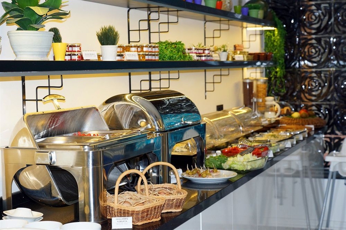 Imagen del bar/restaurante del Hotel Tempo Suites Airport İstanbul. Foto 2