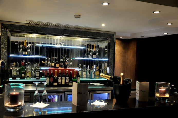 Imagen del bar/restaurante del Hotel Tempoo Marrakech. Foto 2