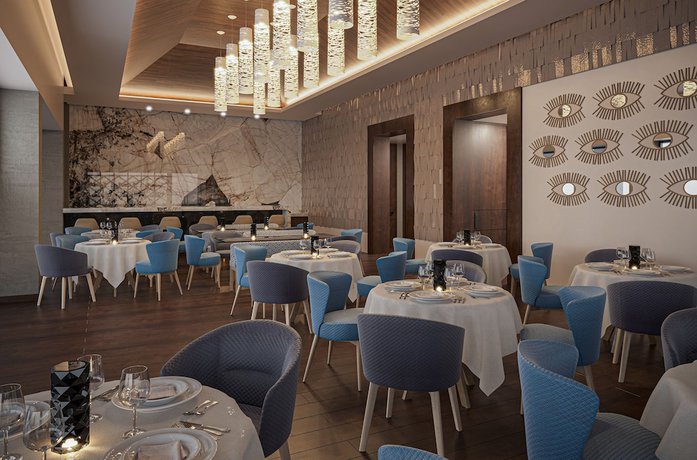 Imagen del bar/restaurante del Hotel Temptation Grand Miches Resort - All Inclusive - Adults Only. Foto 2