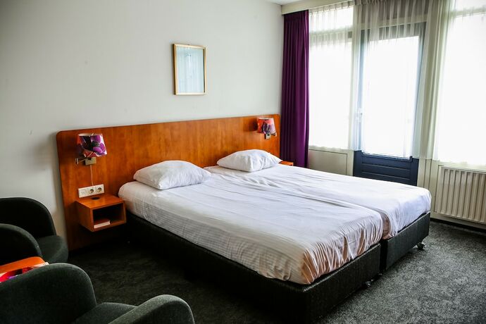 Imagen de la habitación del Hotel Ten Cate. Foto 16