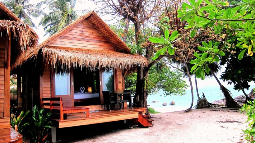 Imagen de los exteriores del Hotel Ten Moons Lipe Resort. Foto 16