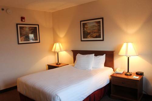 Imagen de la habitación del Hotel Ten Pin Inn and Suites. Foto 10