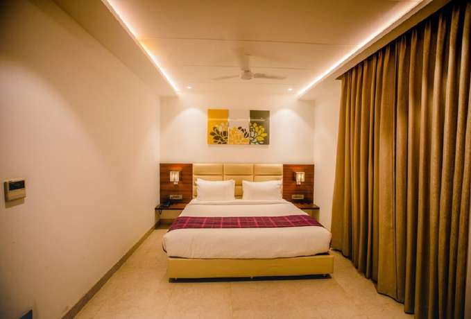 Imagen de la habitación del Hotel Ten Square. Foto 8