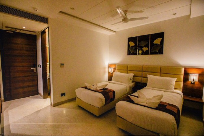 Imagen de la habitación del Hotel Ten Square. Foto 11
