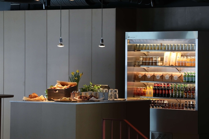 Imagen de los interiores del Hotel Ten, Upplands-V&auml;sby. Foto 16