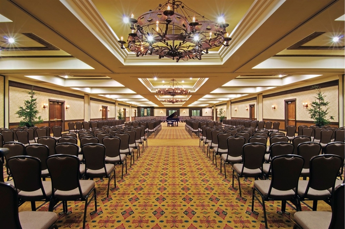 Imagen de los interiores del Hotel Tenaya At Yosemite. Foto 11