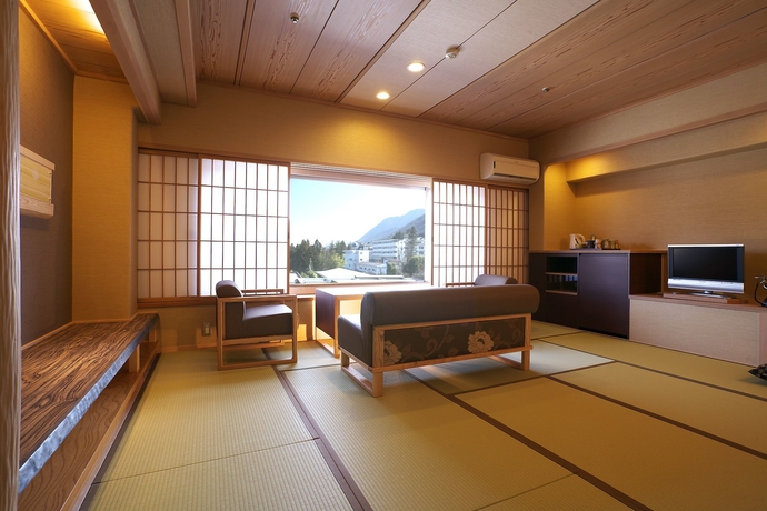Imagen de la habitación del Hotel Tenbo. Foto 12