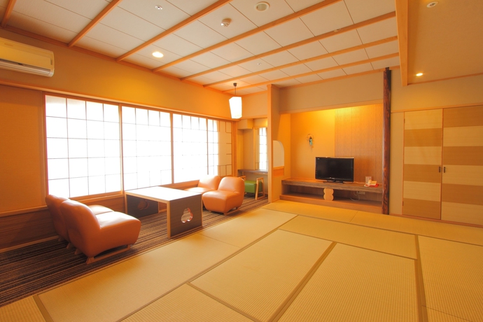 Imagen de la habitación del Hotel Tenbo. Foto 15