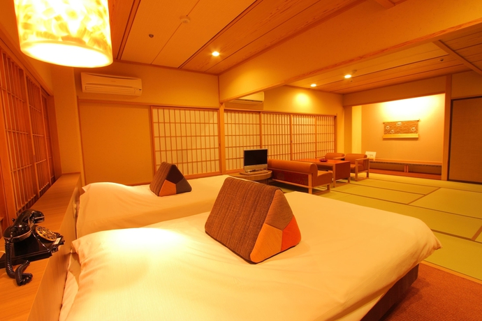 Imagen de la habitación del Hotel Tenbo. Foto 18