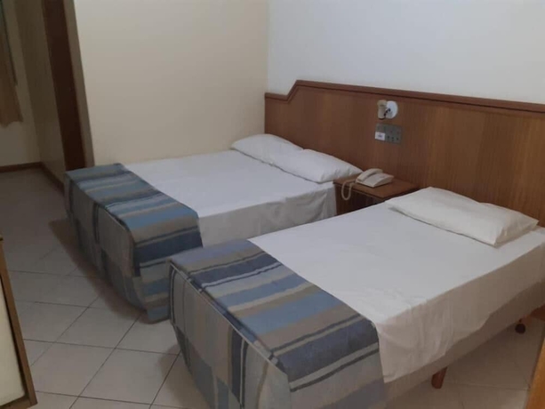 Imagen de la habitación del Hotel Tenda. Foto 12