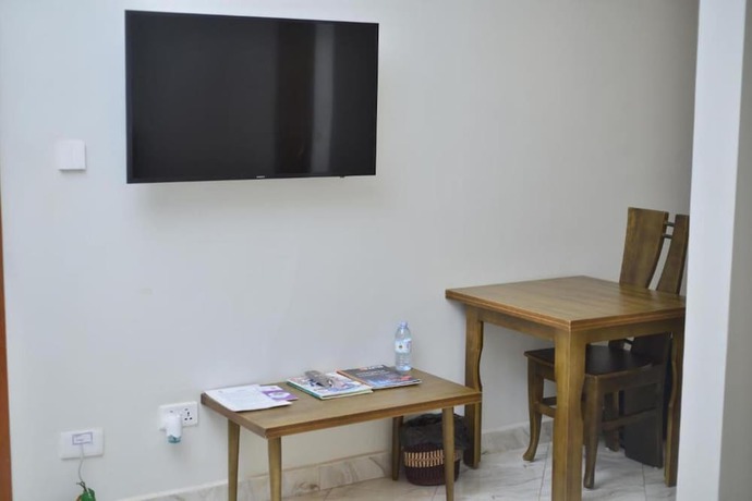 Imagen de la habitación del Hotel Tenda Suites and Restaurant. Foto 14