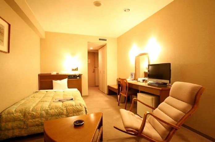 Imagen de la habitación del Hotel Tendo Central. Foto 21