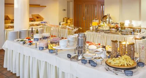 Imagen de la habitación del Hotel Tenedo Swiss Quality. Foto 5