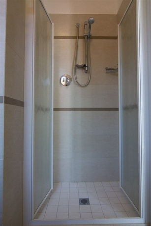 Imagen de la habitación del Hotel Tenerife. Foto 8