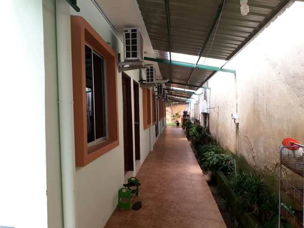 Imagen de los interiores del Hotel Tengkera. Foto 18