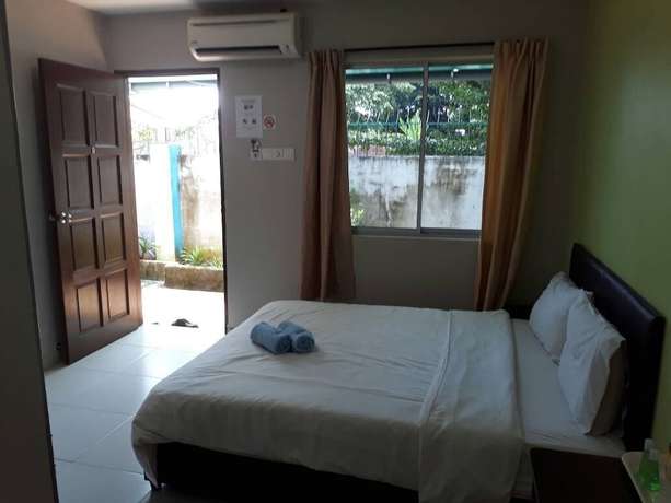 Imagen de la habitación del Hotel Tengkera. Foto 9