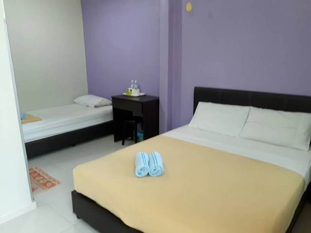 Imagen de la habitación del Hotel Tengkera. Foto 10