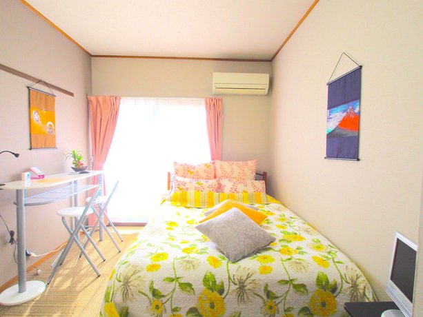 Imagen de la habitación del Hotel Tenjin. Foto 7
