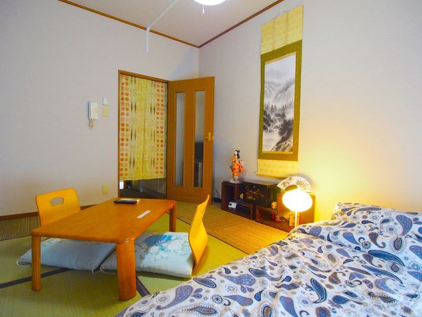 Imagen de la habitación del Hotel Tenjin. Foto 12