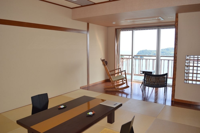 Imagen de la habitación del Hotel Tenku Kairo. Foto 3