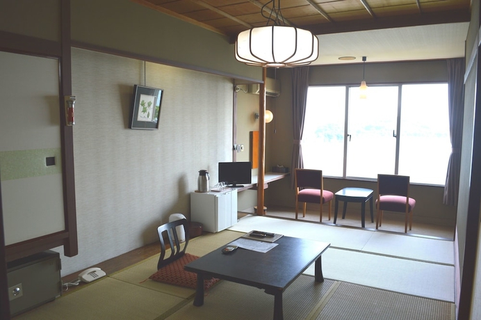 Imagen de la habitación del Hotel Tenku Kairo. Foto 6