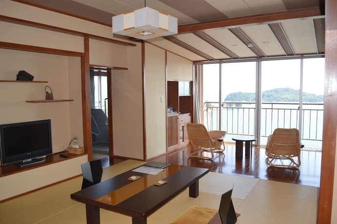 Imagen de la habitación del Hotel Tenku Kairo. Foto 11