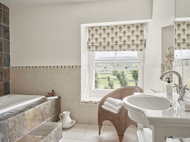 Imagen de la habitación del Hotel Tennant Arms. Foto 15