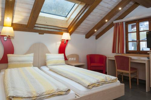 Imagen de la habitación del Hotel Tenne, Saas-Fee. Foto 7
