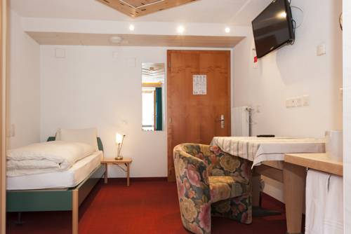 Imagen de la habitación del Hotel Tenne, Saas-Fee. Foto 12