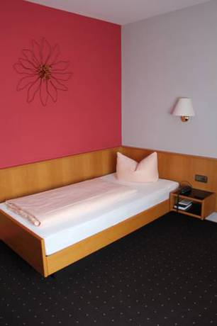 Imagen de la habitación del Hotel Tenner. Foto 12