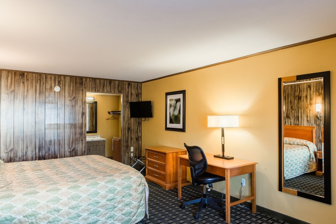 Imagen de la habitación del Hotel Tennessee Mountain Lodge Riverside by OYO. Foto 9