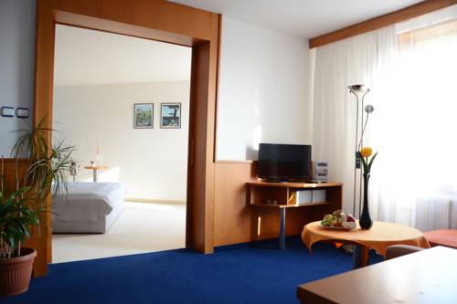 Imagen de la habitación del Hotel Tennis Club. Foto 12