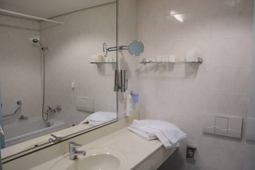 Imagen de la habitación del Hotel Tennis Club. Foto 14