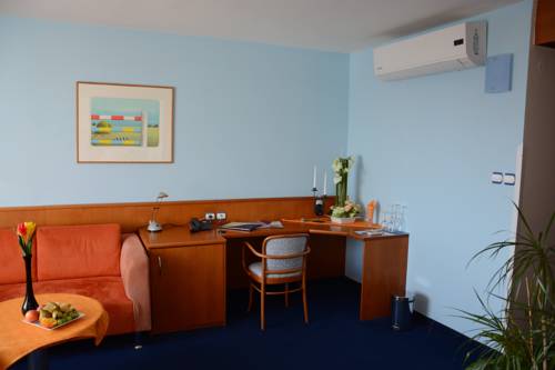 Imagen de la habitación del Hotel Tennis Club. Foto 16