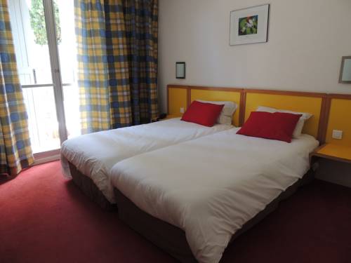 Imagen de la habitación del Hotel Tennis International. Foto 1
